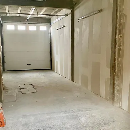 Luxury Modern Renovated And Cozy 2 Bedroom Garage-madeleine * أنجير