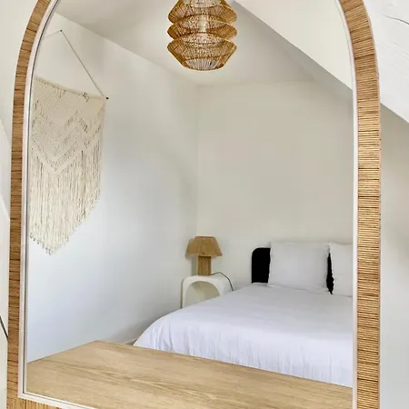 Appartement Luxury Modern Renovated And Cozy 2 Bedroom Garage-madeleine *