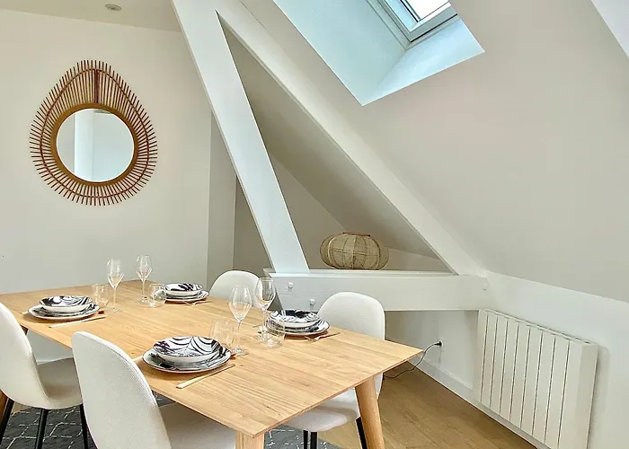 Apartament Luxury Modern Renovated And Cozy 2 Bedroom Garage-madeleine *